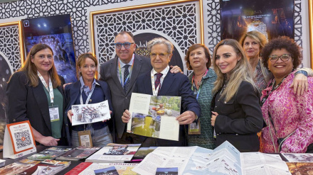 El presidente de la Diputación, Salvador Fuentes (centro); el consejero de Turismo, Arturo Bernal; la delegada de Turismo en Diputación, Narci Ruiz, y la responsable de Turismo del Ayuntamiento de Córdoba, Marian Aguilar, en la World Travel Market.
