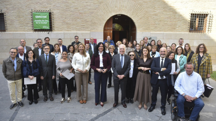 Entrega convenios sociales en Huesca