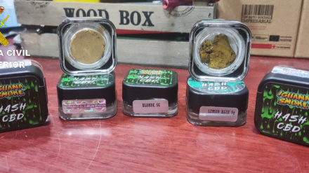 Envases con drogas en Caldas de Reis