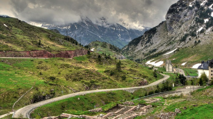 Ruinas del Hospital Santa María de Somport