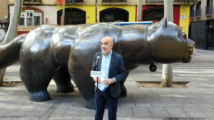 Daniel Sirera en rueda de prensa este miércoles desde la Rambla del Raval