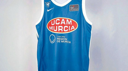 UCAM CB recordará a la AD Júver Basket con la camiseta azul
