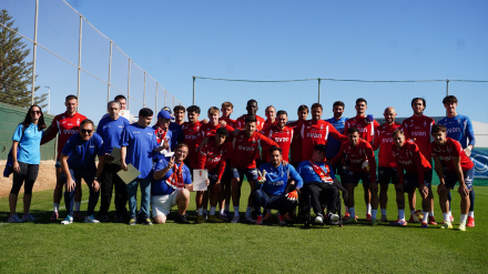 Usuarios del Centro Prometeo han estado en el entrenamiento del Real Murci