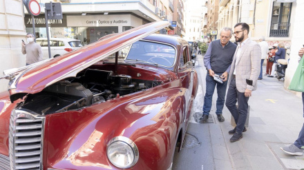 Exposición vehículos antiguos