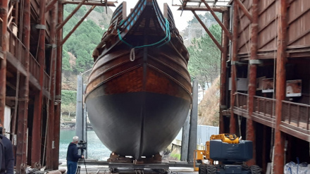La Nao San Juan, preparada para su botadura en Pasaia