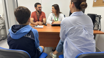 Escucha a la Dra. Mª Luisa Velloso, jefa de Reumatología del Hospital Universitario de Valme