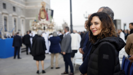 La presidenta de la Comunidad de Madrid, Isabel Díaz Ayuso, en la Misa por la Virgen de la Almudena