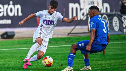 El Linares se lleva el derbi