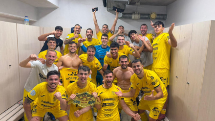 El Poblense tras ganar en Reus