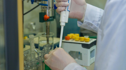 han logrado crear un metamaterial compuesto que puede manipular el flujo de calor de manera nunca antes vista.