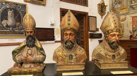 Exposición 'Reliquias y Relicarios' en la iglesia de San Miguel y San Julián, en Valladolid
