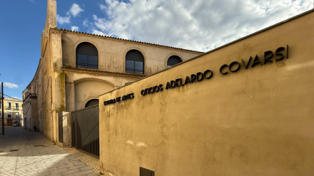 Escuela de Artes y Oficios 'Adelardo Covarsí'