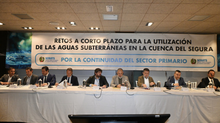 López Miras durante la asamblea del SCRATS