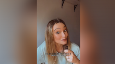 María, auxiliar de enfermería, en el vídeo