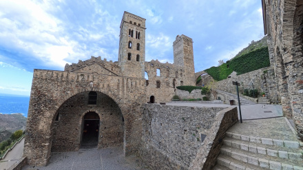Visitarlo es mucho más que una excursión cultural: es una experiencia sensorial.