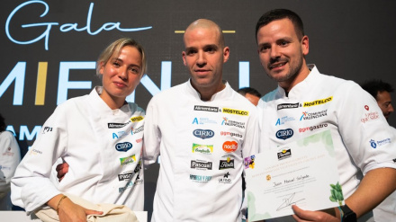 Juanma Salgado, el primero por la derecha