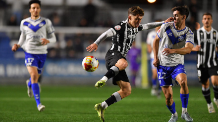 Diego Gómez, en la primera mitad en el campo del Europa