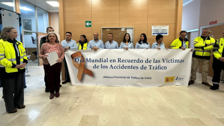 Pancarta desplegada en la Subdelegación del Gobierno