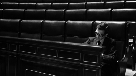 El presidente Adolfo Suárez durante la moción de censura a su Gobierno presentada por el PSOE