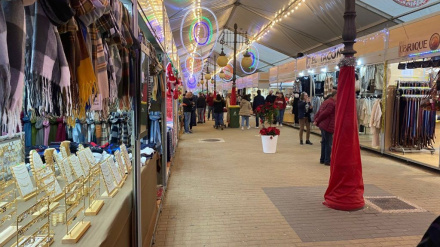 Carpa navideña de Comacor