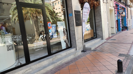 Murcia transforma sus escaparates en cultura