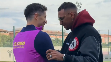 Boateng entrena junto al Barcelona