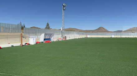 Imagen del estado actual del campo de fútbol de Los Yesares