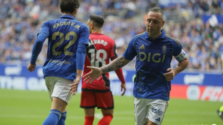 Santi Cazorla ante el Rayo Vallecano