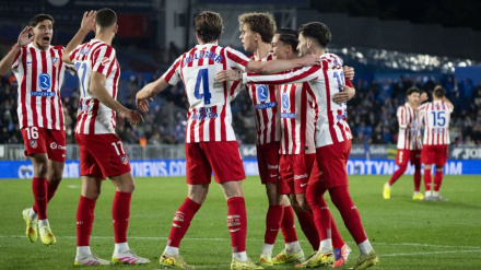 Los jugadores del Atlético celebran el gol ante el Getafe