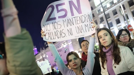 Imagen de una manifestación contra la violencia a las mujeres