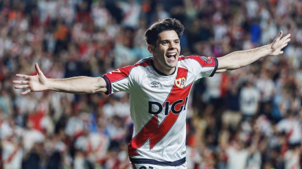 Fran Pérez se enfrentará a su Valencia CF con el Rayo