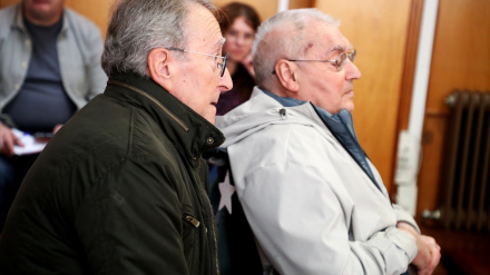 Pepe y Paco Varela, en su comparecencia en uno de los juzgados de la calle Coruña