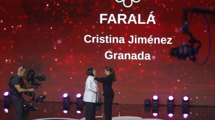 El restaurante Faralá, de Cristina Jiménez, en Granada, recibe su estrella Michelín durante la gala de entrega de las Estrellas Michelín 2026, este martes en Málaga.