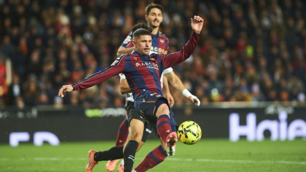 Dela, en el derbi del pasado viernes en Mestalla