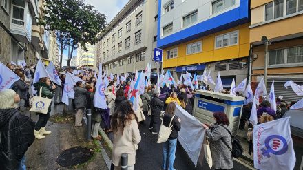 Protesta de la CIG este 25N ante la sede del PP en Santiago