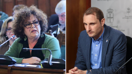 La consejera de Derechos Sociales de Asturias, Marta del Arco (i); y el portavoz parlamentario de Foro, Adrián Pumares (d)