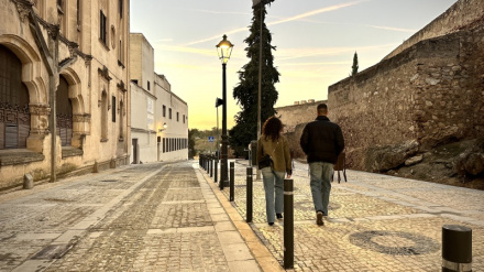 Acceso a la Plaza de San José por la calle Suárez de Figueroa