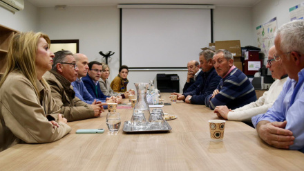 Gallardo se ha reunido con los regantes de Tierra de Barros