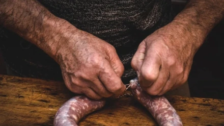 Elaboración de chacinas (ARCHIVO)