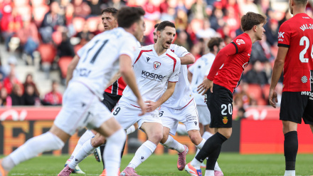 Raúl García de Haro hizo el primero de los dos goles de Osasuna.