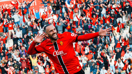 Vedat Muriqi celebra el primer gol ante Osasuna