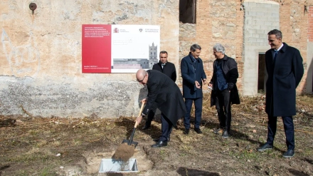 La UGR pone la primera piedra de la reforma de la Azucarera de San Isidro