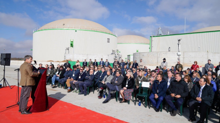 Acto de inauguración en La Calahorra de la planta de biometano agroindustrial de AGR