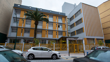 Rehabilitación de la fachada de la Residencia Alborada, en Torrelavega