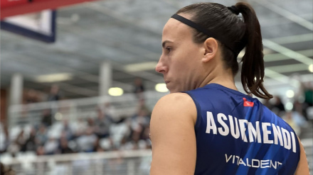 María Asurmendi, jugadora de Osés Construcción Ardoi