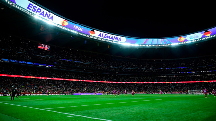 Aspecto del Metropolitano durante el España-Alemania, partido de vuelta de la final de la Liga de las Naciones femenina