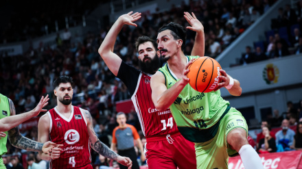 Djedovic en un partido frente a Casademont Zaragoza