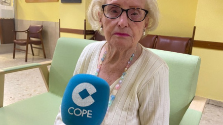 Esperanza cuenta en COPE Ourense que "hoy es un día muy especial"