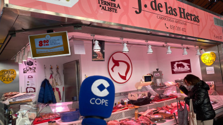 El carnicero Javier de las Heras del Mercado del Va explica en Herrera en COPE cómo les está afectando la crisis de la peste porcina