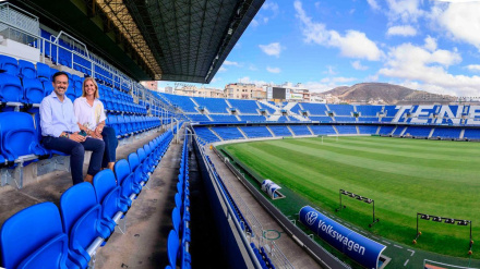Lope Afonso y Yolanda Moliné, en el Heliodoro Rodríguez López.